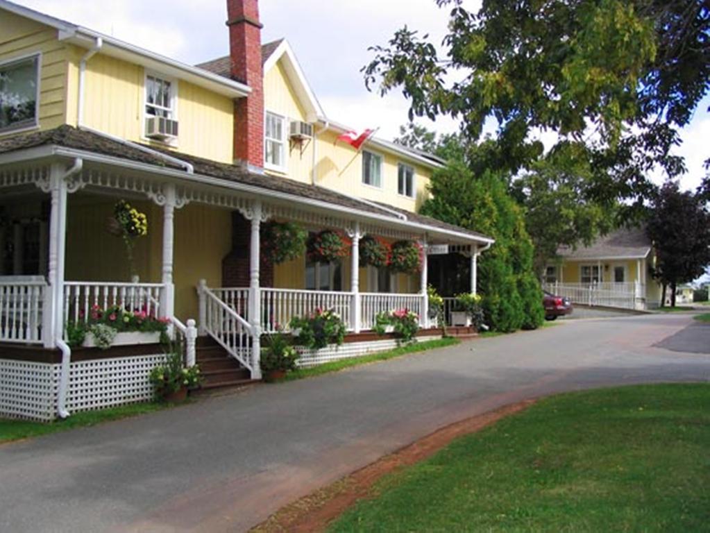 Shining Waters Country Inn Cavendish Exterior foto