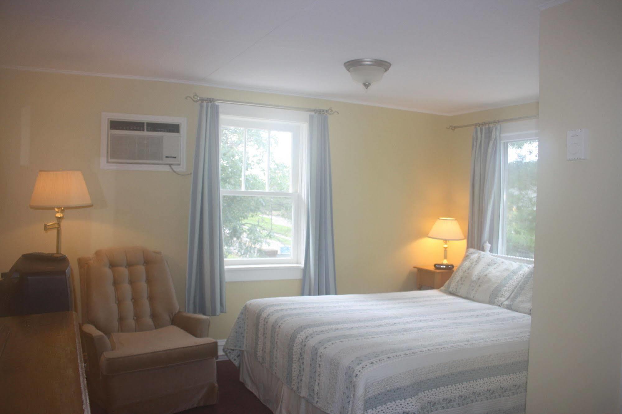 Shining Waters Country Inn Cavendish Exterior foto