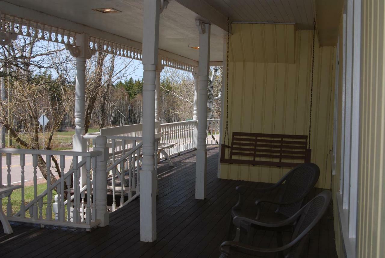 Shining Waters Country Inn Cavendish Exterior foto