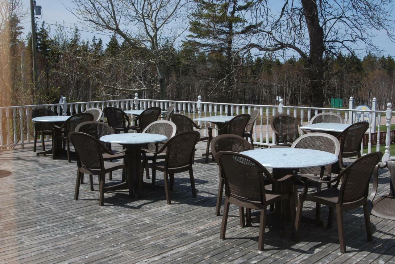 Shining Waters Country Inn Cavendish Exterior foto